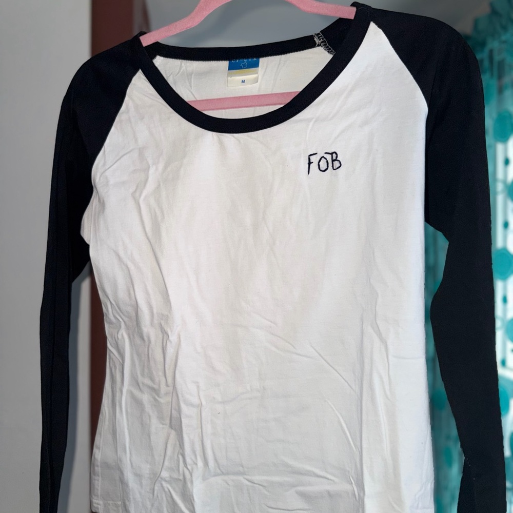 Embroided FOB Raglan Shirt - Black & White